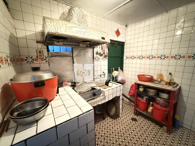 低總價八擴重劃區豐德路平房房屋室內格局與周邊環境