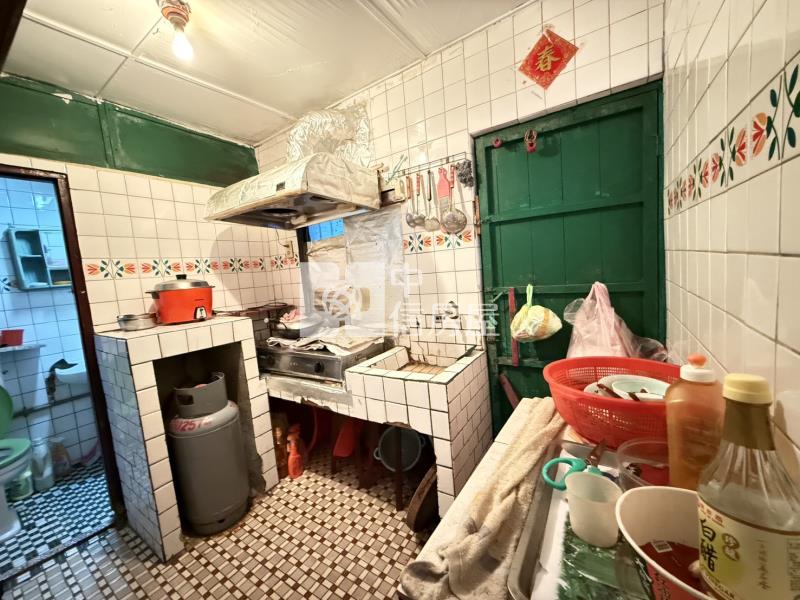 低總價八擴重劃區豐德路平房房屋室內格局與周邊環境