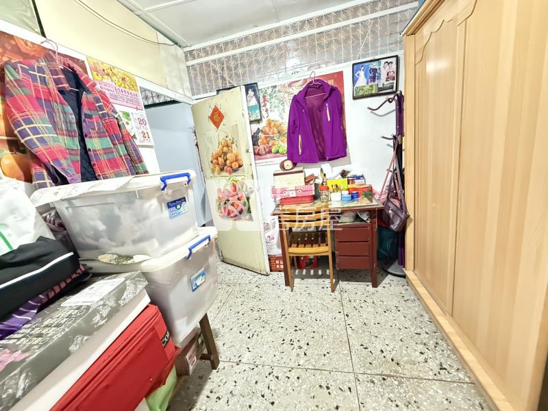 低總價八擴重劃區豐德路平房房屋室內格局與周邊環境