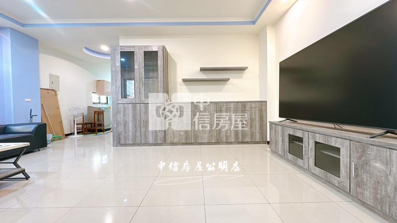 苗栗公館輕屋齡車庫別墅房屋室內格局與周邊環境