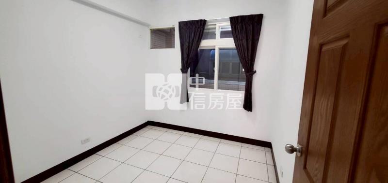 近幼獅交流道；採光明亮3房房屋室內格局與周邊環境