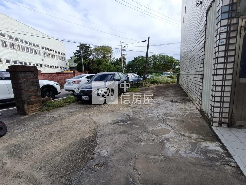 新富車站低總價大地坪透天房屋室內格局與周邊環境