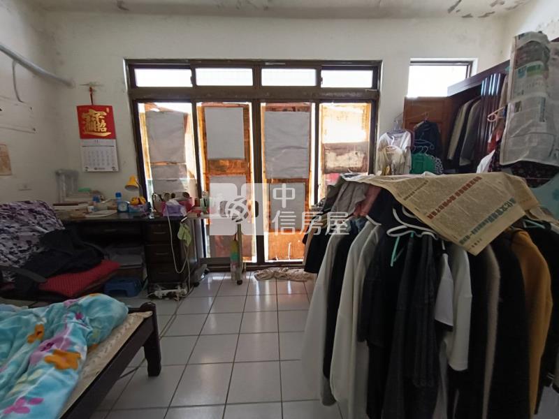 新富車站低總價大地坪透天房屋室內格局與周邊環境