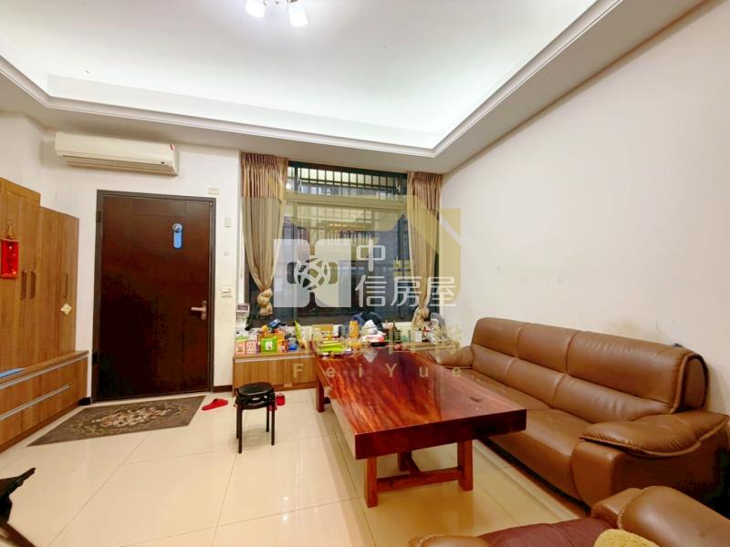 專任★大竹漂亮別墅｜後院停車｜雙間單層大主臥房屋室內格局與周邊環境