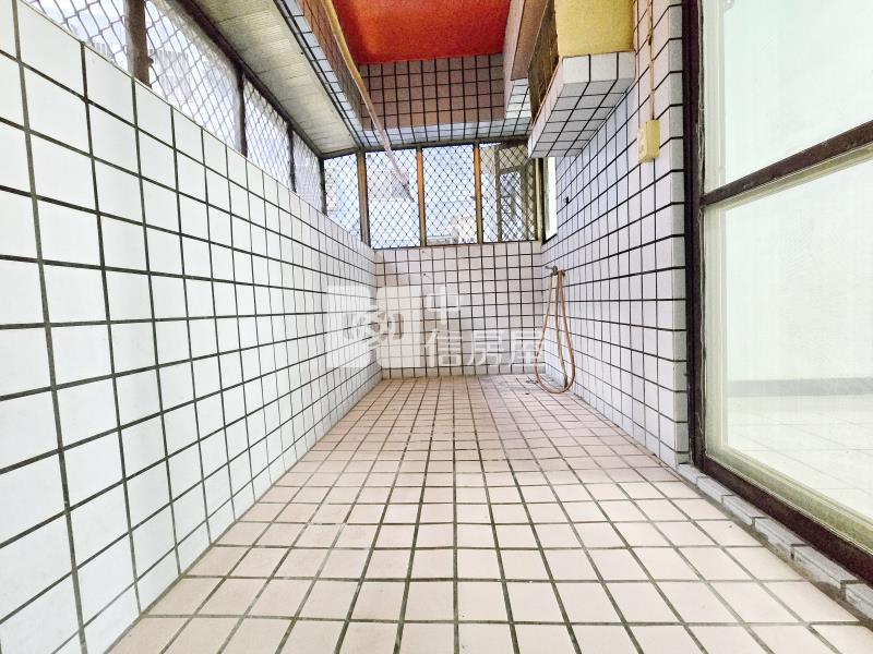 頭家學區台中京城美三房房屋室內格局與周邊環境