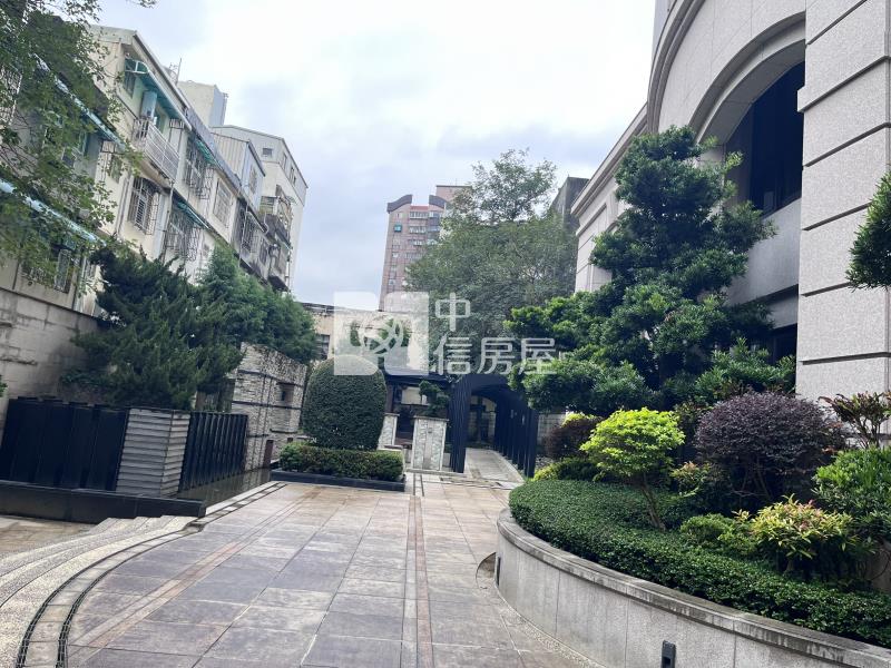 【安家】A23鼎藏富御二期3主臥套房+3平車房屋室內格局與周邊環境