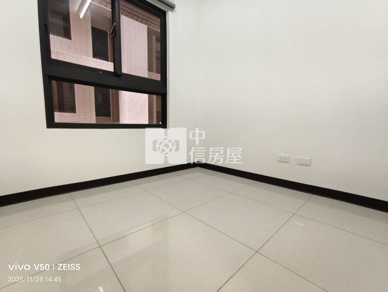 大櫻國一期三房平車房屋室內格局與周邊環境