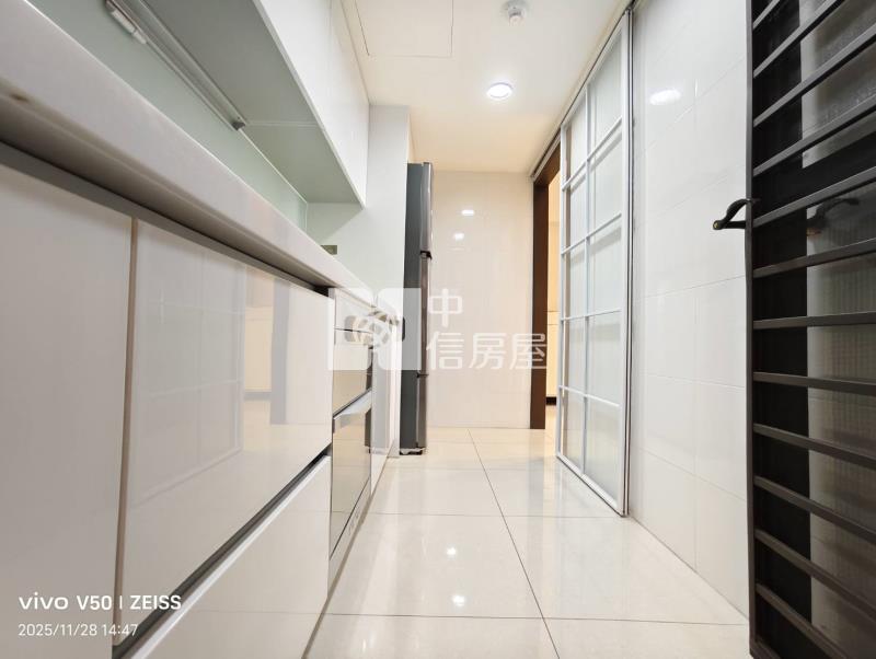 大櫻國一期三房平車房屋室內格局與周邊環境