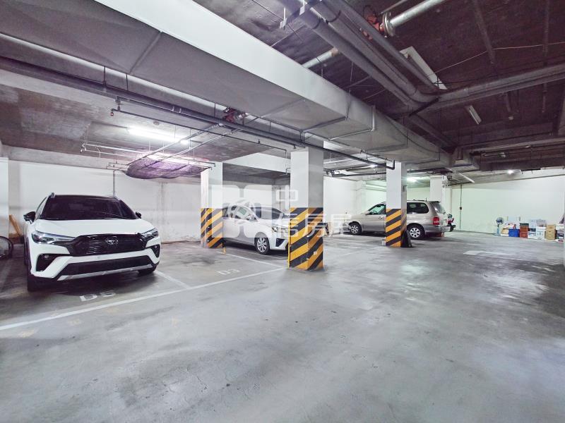 坪林森林公園三房平車房屋室內格局與周邊環境