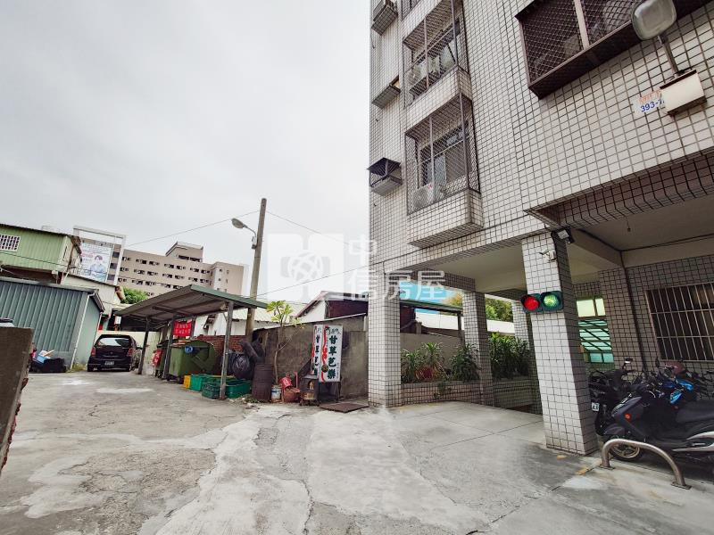 坪林森林公園三房平車房屋室內格局與周邊環境