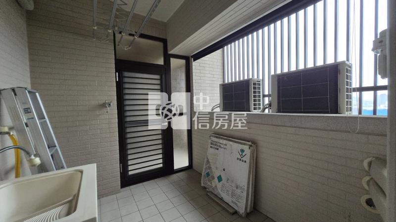 站前首璽~火車站~制震宅房屋室內格局與周邊環境