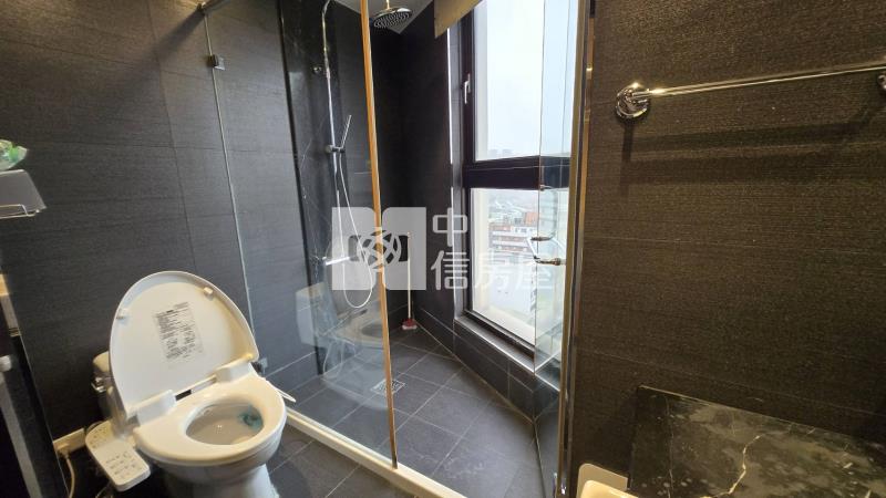 站前首璽~火車站~制震宅房屋室內格局與周邊環境