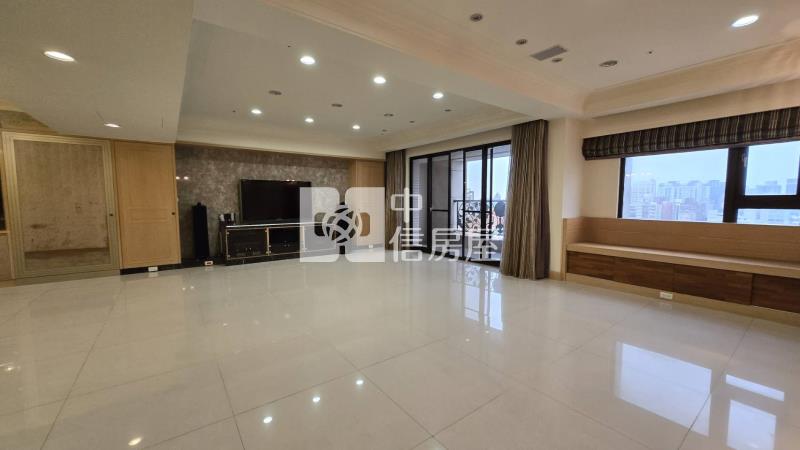 站前首璽~火車站~制震宅房屋室內格局與周邊環境