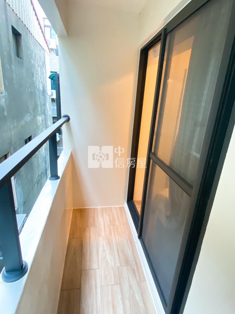 逢甲商圈合法室修好收租4套房屋室內格局與周邊環境