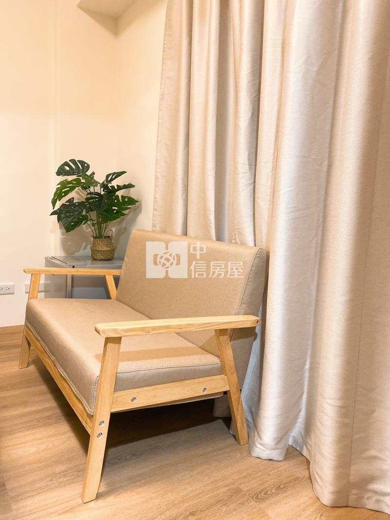 逢甲商圈合法室修好收租4套房屋室內格局與周邊環境