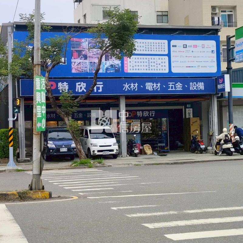 臨近寶仁國小美透天房屋室內格局與周邊環境