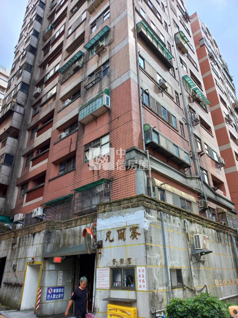 楊梅交流道.凡爾賽美裝潢三房車房屋室內格局與周邊環境