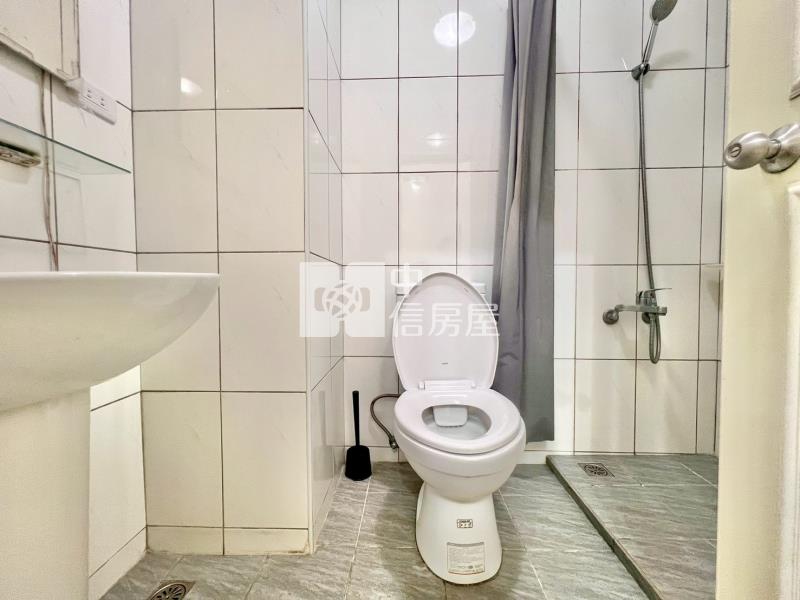 太平運動公園旁大三房一樓美廈房屋室內格局與周邊環境