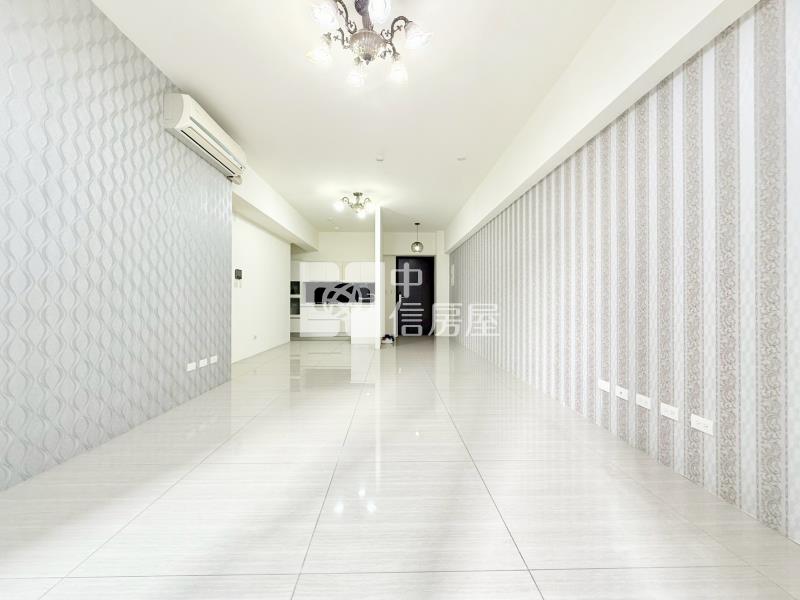 鉅虹曙光之旅一期三房平車房屋室內格局與周邊環境