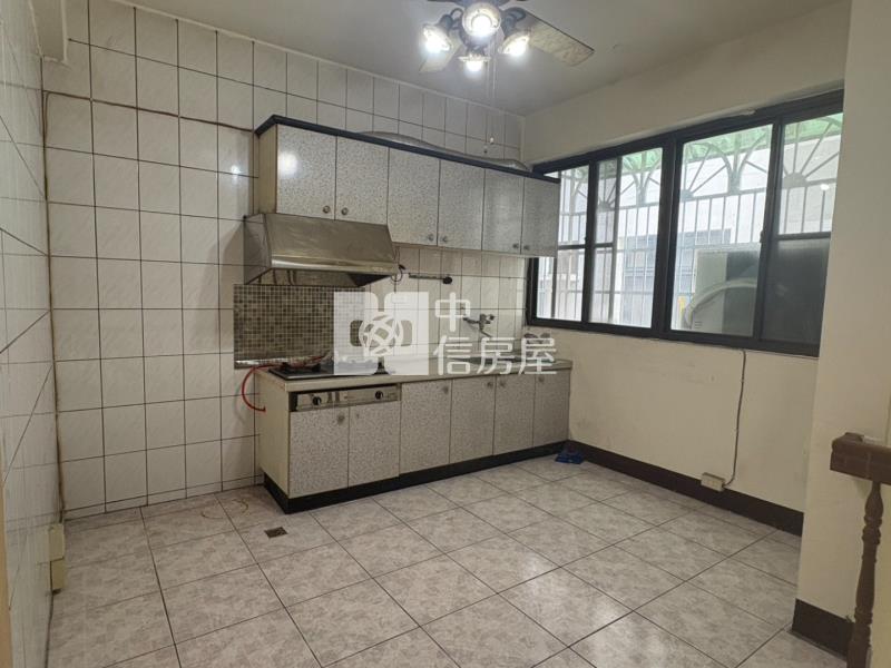 龍潭大池｜龍潭高中旁｜透天店面房屋室內格局與周邊環境