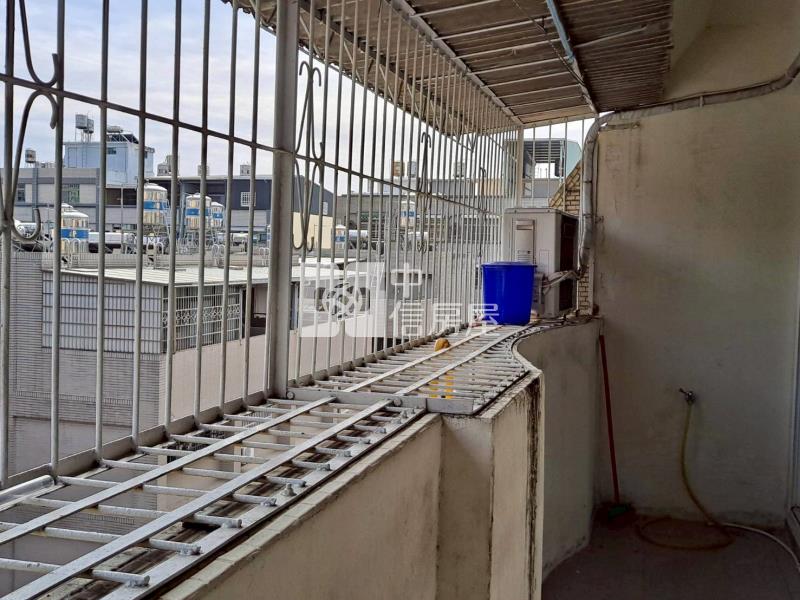 青島街文青公寓房屋室內格局與周邊環境