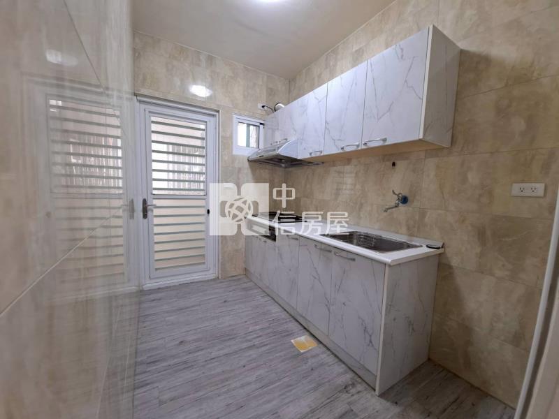 青島街文青公寓房屋室內格局與周邊環境