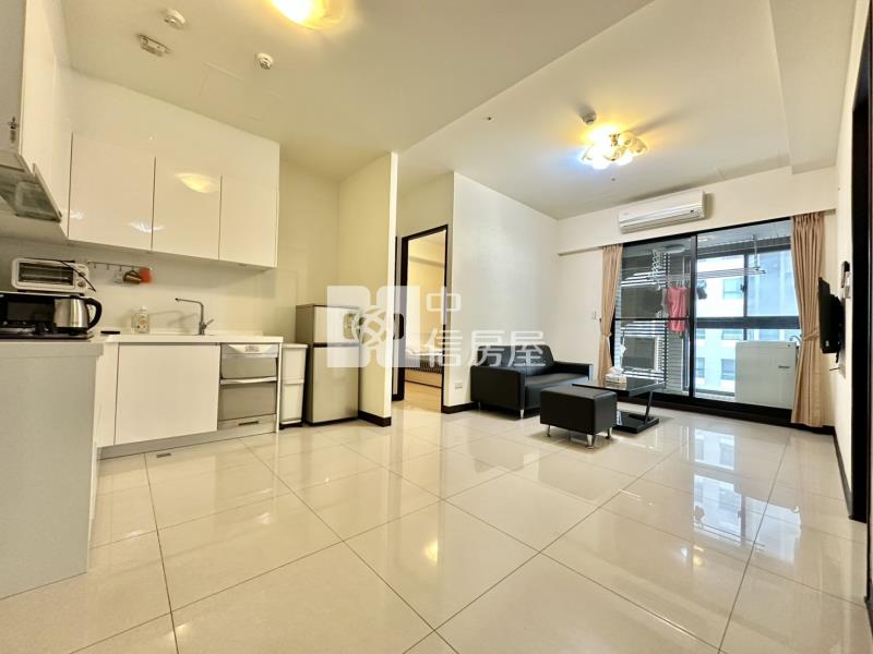 太子雲世紀朝南2房平車房屋室內格局與周邊環境