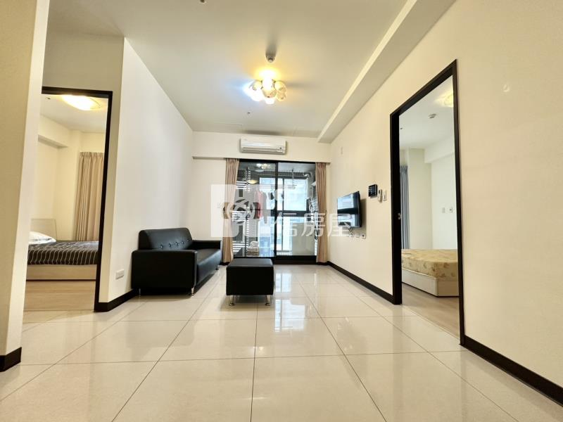 太子雲世紀朝南2房平車房屋室內格局與周邊環境