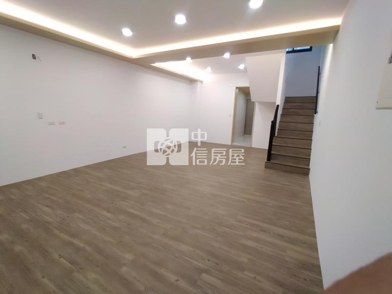 透天近成大況佳房屋室內格局與周邊環境