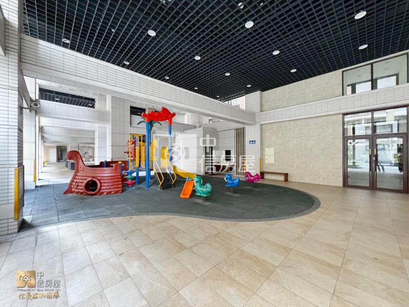 璟都國際湯城高樓4房+車位房屋室內格局與周邊環境