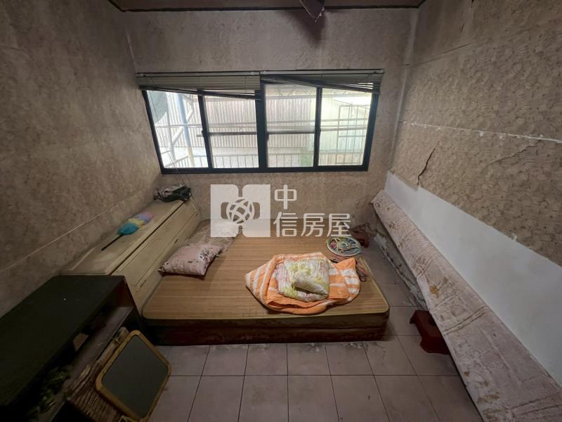 斗六中山路旁金店面房屋室內格局與周邊環境