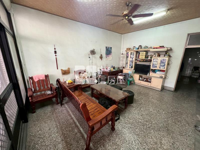 斗六中山路旁金店面房屋室內格局與周邊環境