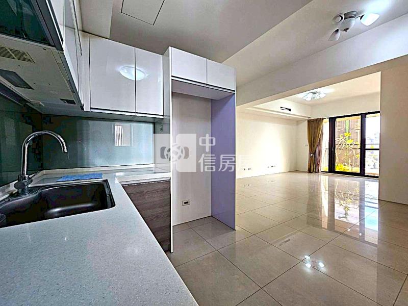 國慶煙火國聚之界高樓三房B1平車房屋室內格局與周邊環境