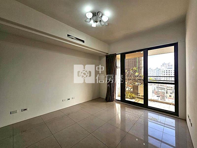 國慶煙火國聚之界高樓三房B1平車房屋室內格局與周邊環境