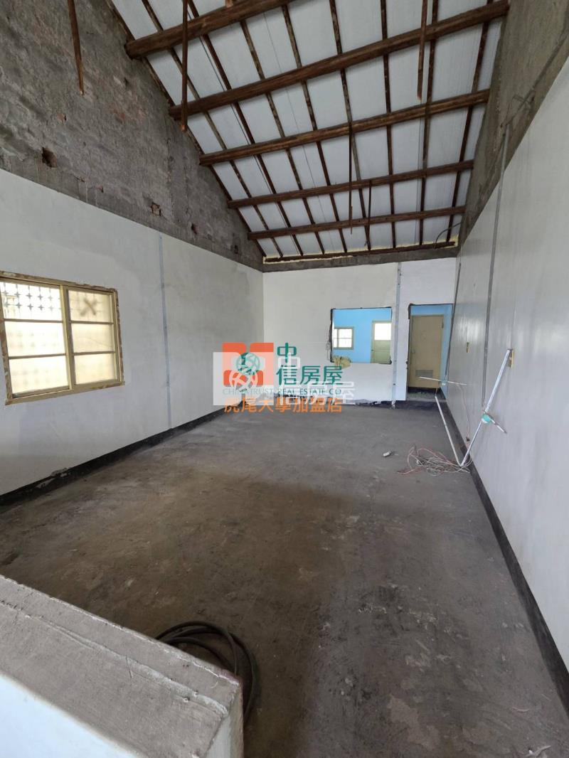 斗南近市區便宜透天房屋室內格局與周邊環境