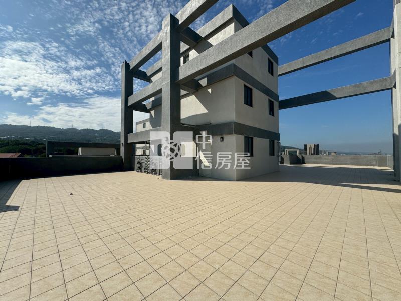 國三旁兩房平車華廈房屋室內格局與周邊環境