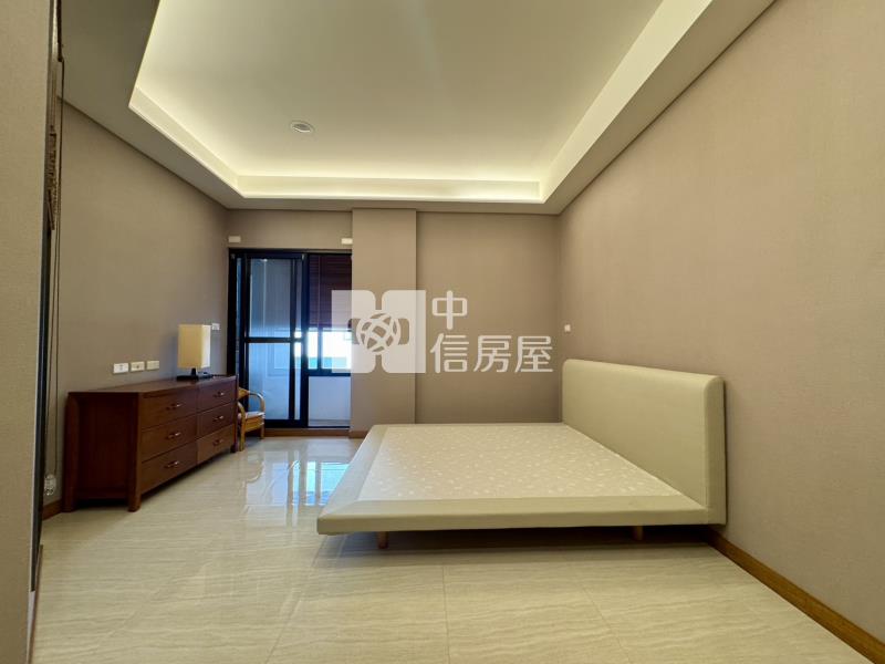 草屯公園旁電梯別墅房屋室內格局與周邊環境