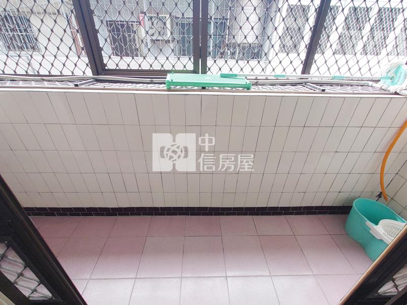 漢神百貨仁美國小透天房屋室內格局與周邊環境