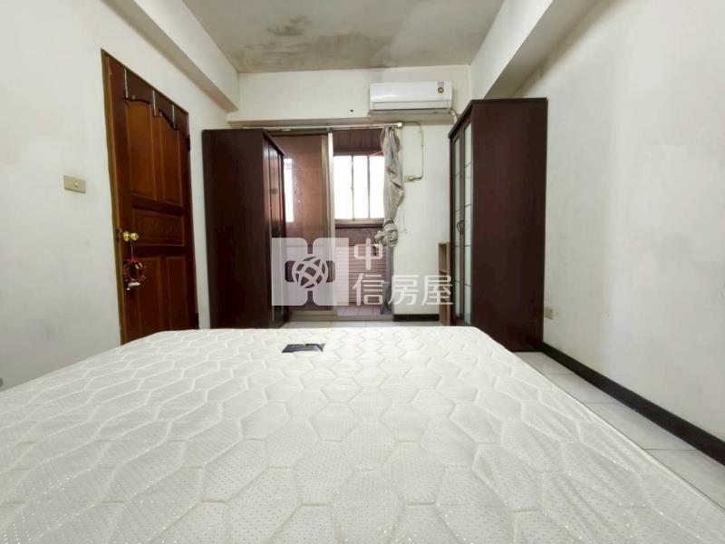 體育園區超大一房+露臺房屋室內格局與周邊環境