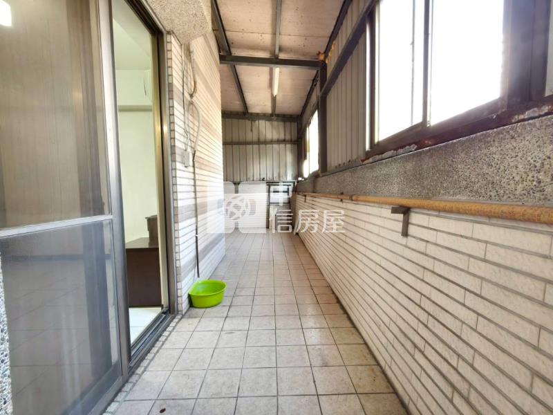 體育園區超大一房+露臺房屋室內格局與周邊環境