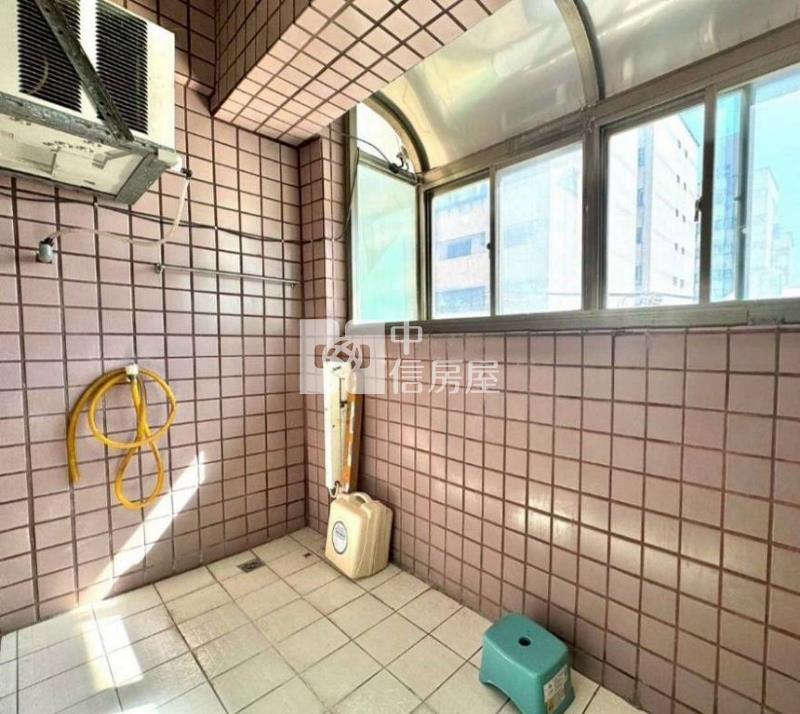 楊梅交流道電梯玫瑰村三房車(中信卓越團隊)房屋室內格局與周邊環境