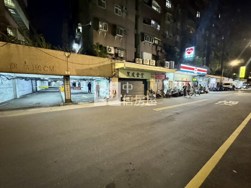 【神馬】楊梅交流道旁電梯4房車房屋室內格局與周邊環境