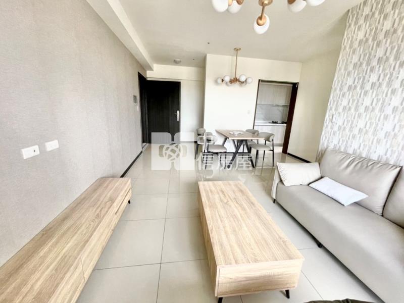 【新世紀】近龍岡商圈全新景觀電梯2房車房屋室內格局與周邊環境