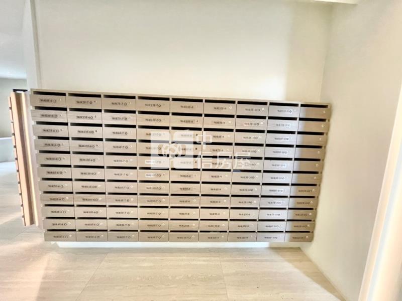 【新世紀】近龍岡商圈全新景觀電梯2房車房屋室內格局與周邊環境