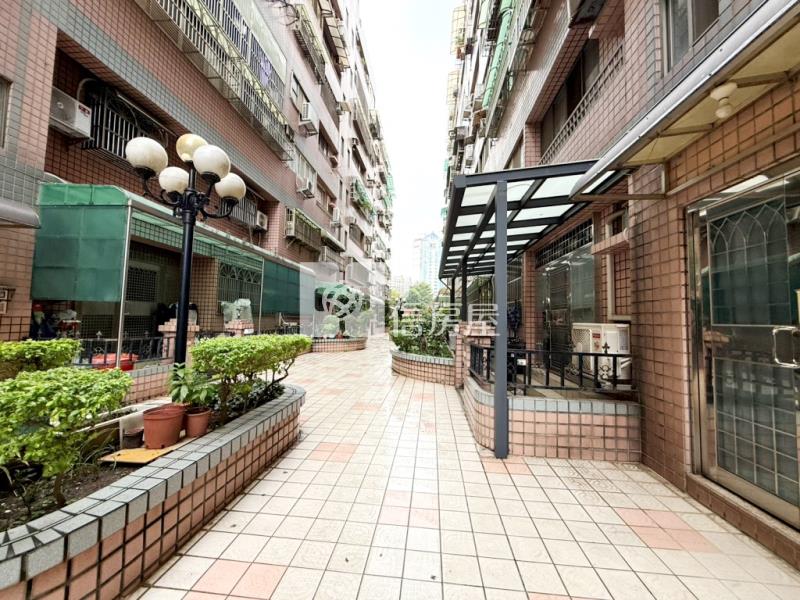 【新世紀】平興國中電梯3房車房屋室內格局與周邊環境