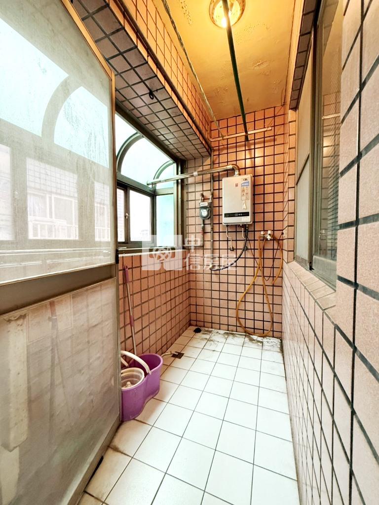 【新世紀】平興國中電梯3房車房屋室內格局與周邊環境