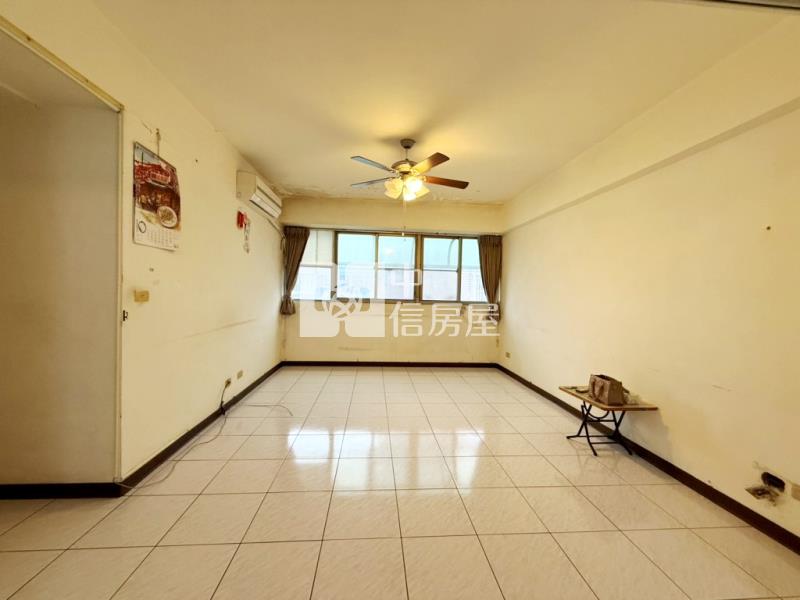 【新世紀】平興國小電梯3房車房屋室內格局與周邊環境