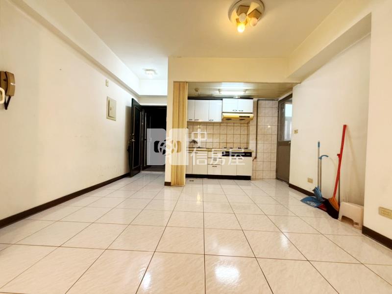 【新世紀】平興國小電梯3房車房屋室內格局與周邊環境