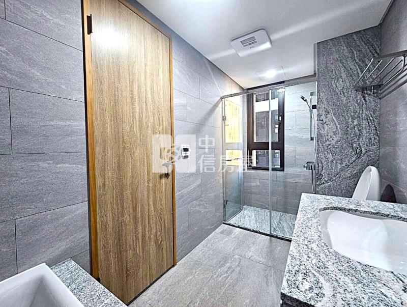 大塊森濤朝北視野全新三房雙車房屋室內格局與周邊環境