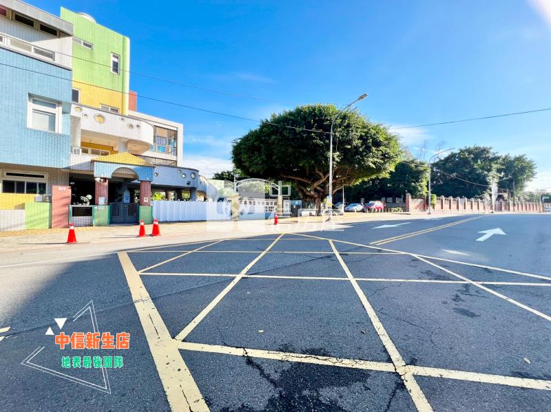 華勛市場650公尺臨12米路住宅角地房屋室內格局與周邊環境